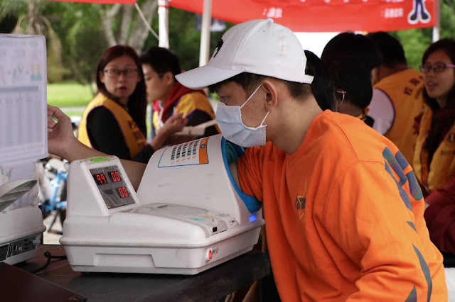 熱血灌溉 學生不只是「首捐」