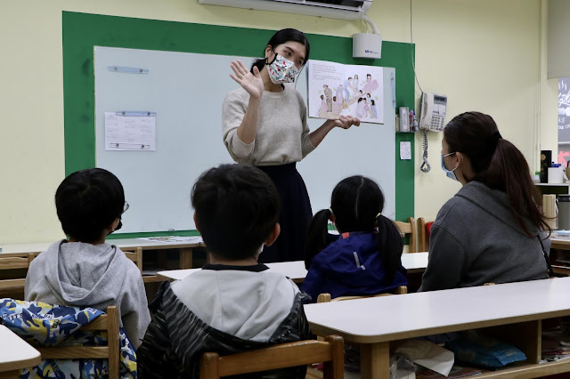 共讀《蝴蝶朵朵》 防範熟人性侵