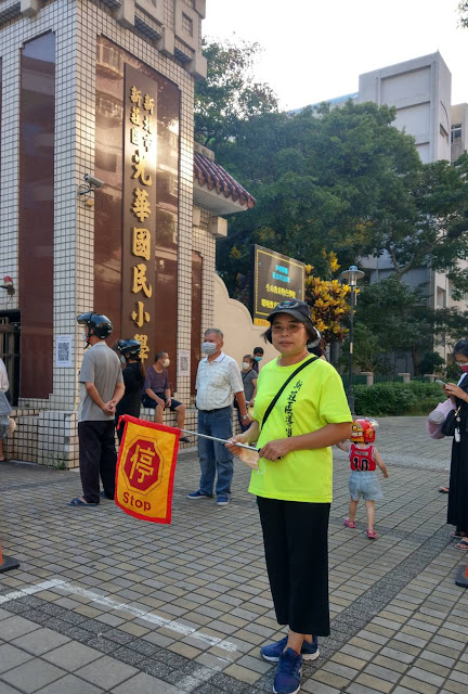 無私奉獻三十年 光華志工獲獎