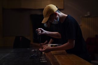 新冠肺炎疫情下的學生劇場