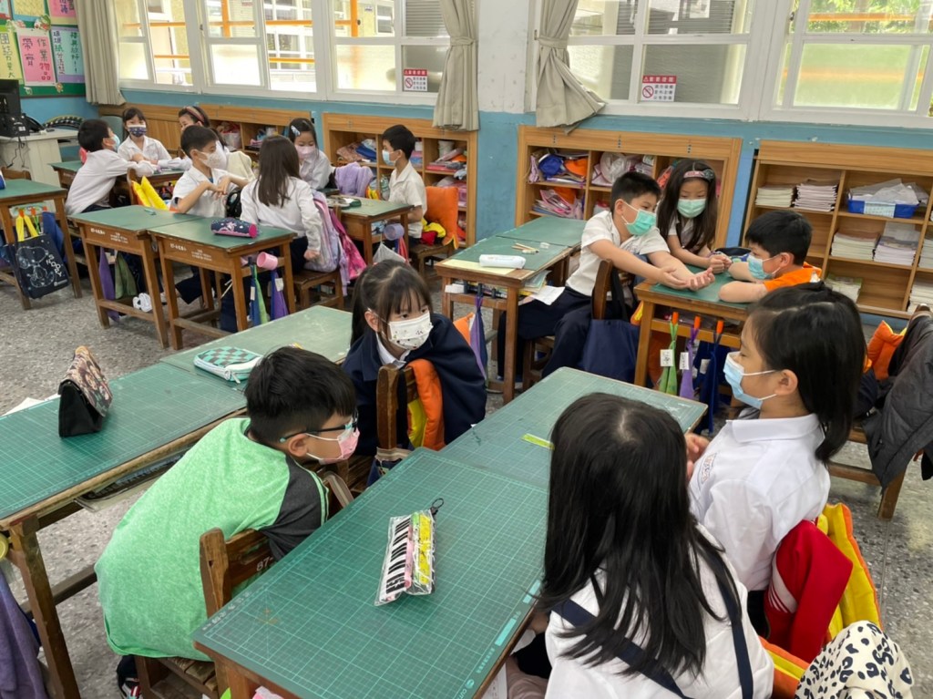 丹鳳國小閱讀課 引發學生好奇心