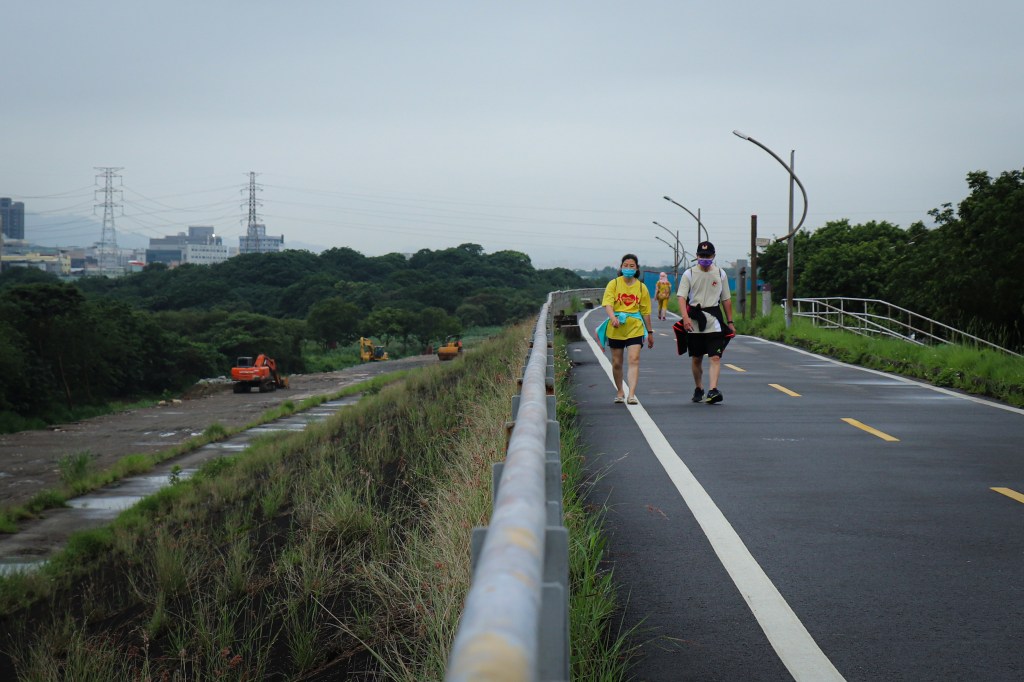 紓解塞車 新鶯堤外道將完工