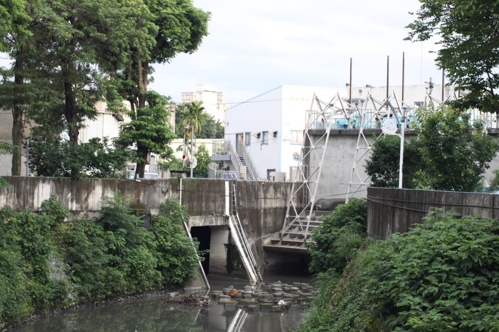潭底溝改建 改善水患惡臭問題