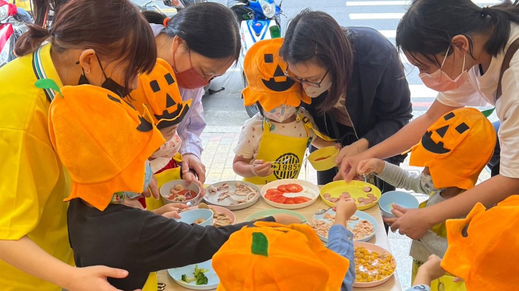 小小廚師DIY造型披薩