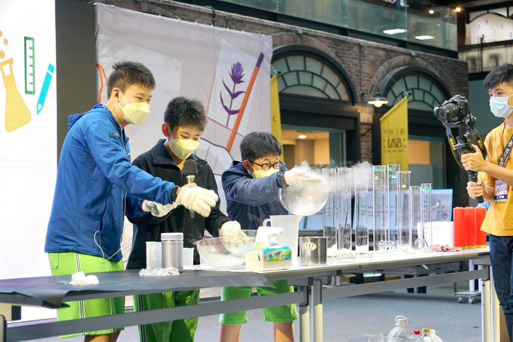 頭前國中科學演示 奪全台第一