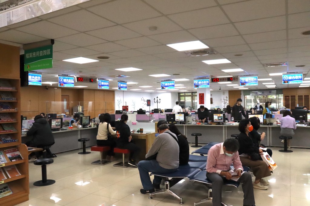 體恤長者 地政事務所到府服務