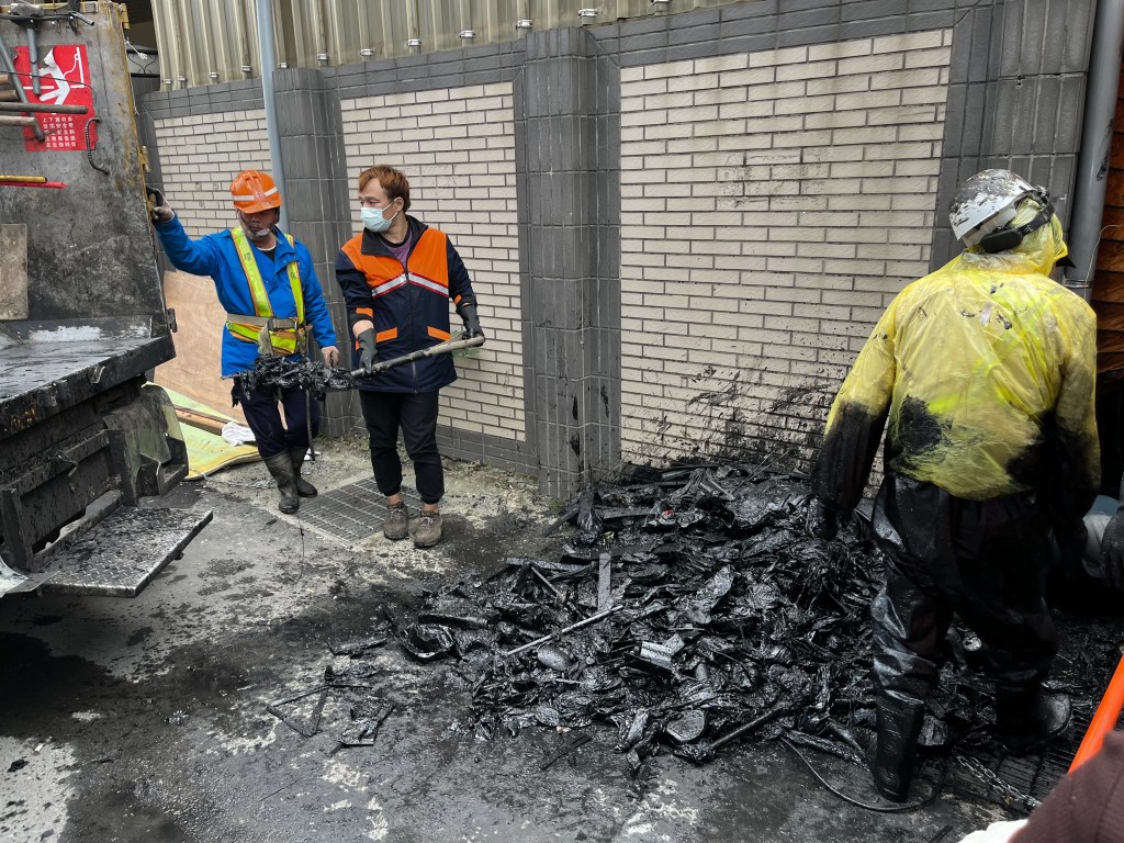 積多成臭！塔寮坑溪溝底污染案