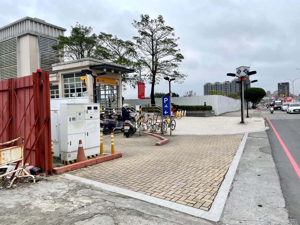 共享單車規劃差 民怨逆向還車