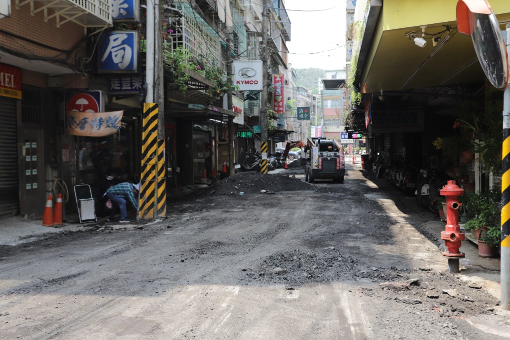 龍安路與四維路 管線汰換工程
