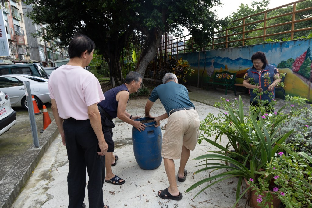 凝聚萬安民心 翻新社區綠地