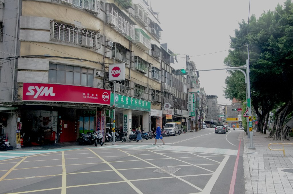 民安國小增設紅綠燈保障安全