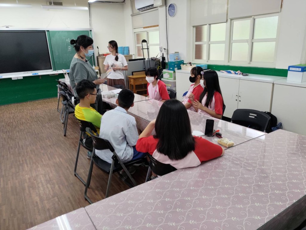 國中生戒煙班助學生戒菸