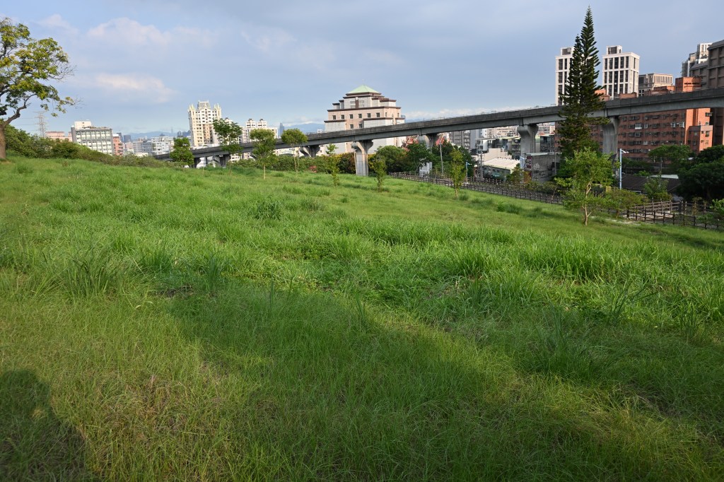 新莊第一公墓改建休閒公園